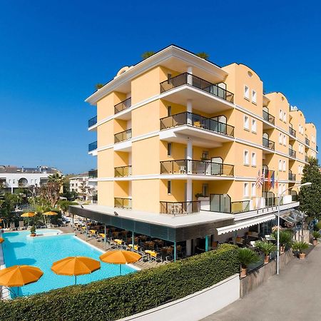 Hotel Imperial San Benedetto del Tronto Exteriör bild