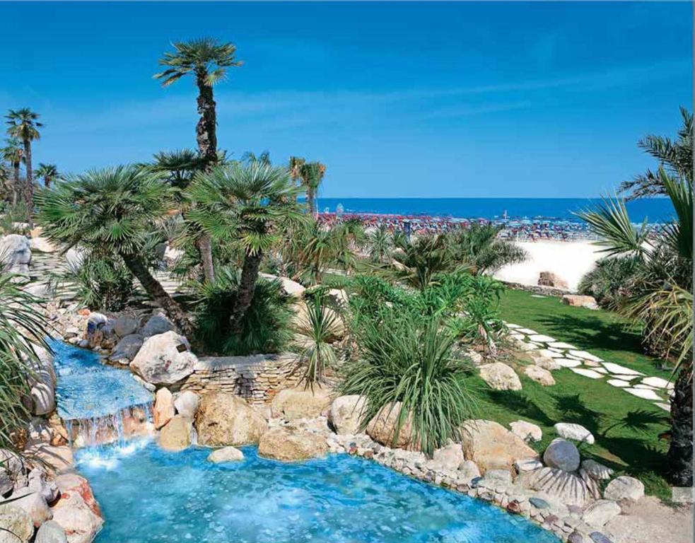 Hotel Imperial San Benedetto del Tronto Exteriör bild