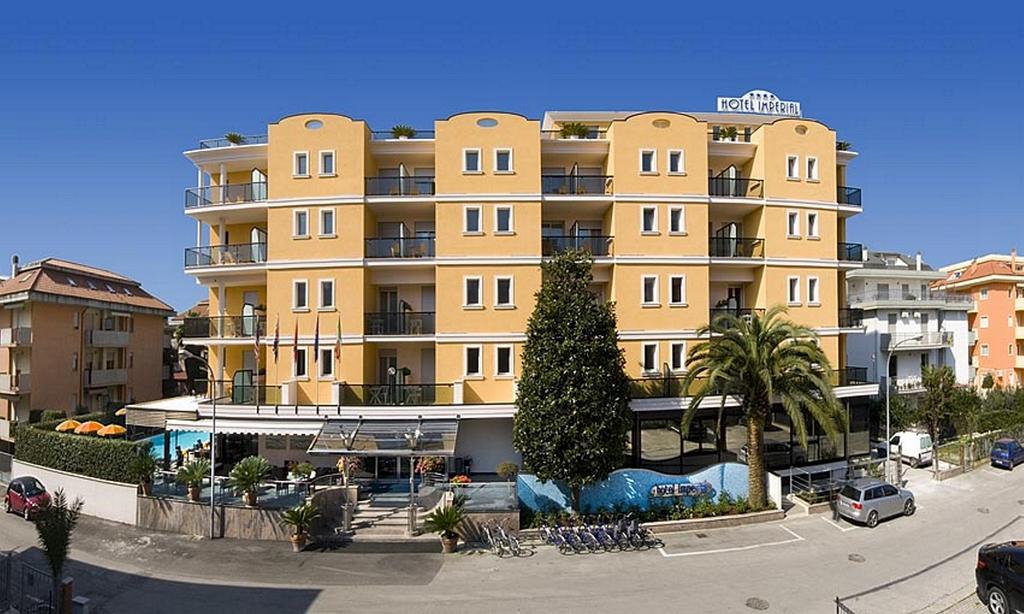 Hotel Imperial San Benedetto del Tronto Exteriör bild