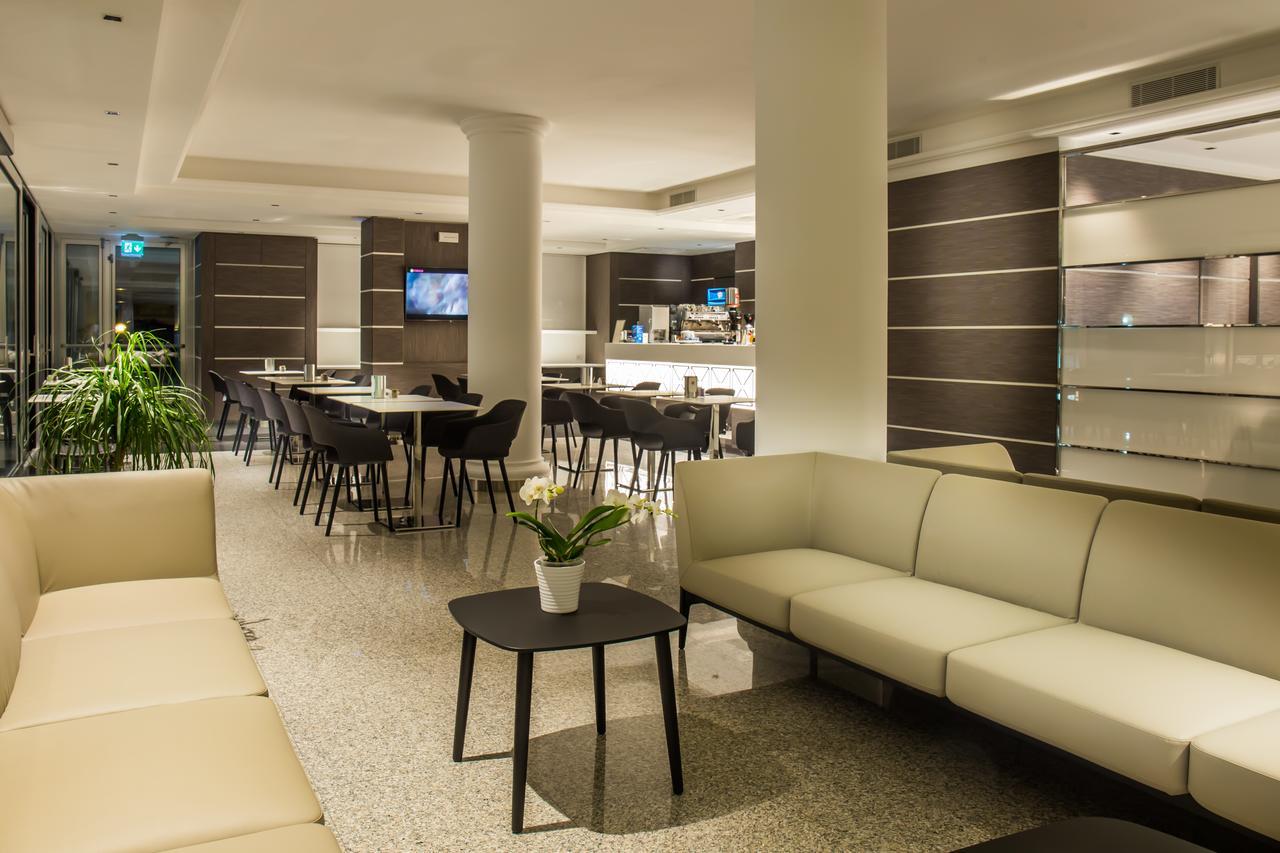 Hotel Imperial San Benedetto del Tronto Exteriör bild