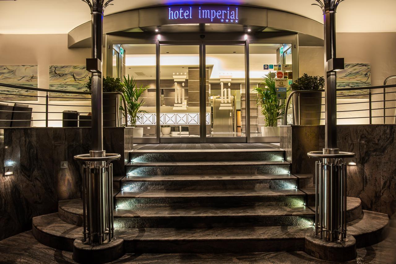 Hotel Imperial San Benedetto del Tronto Exteriör bild