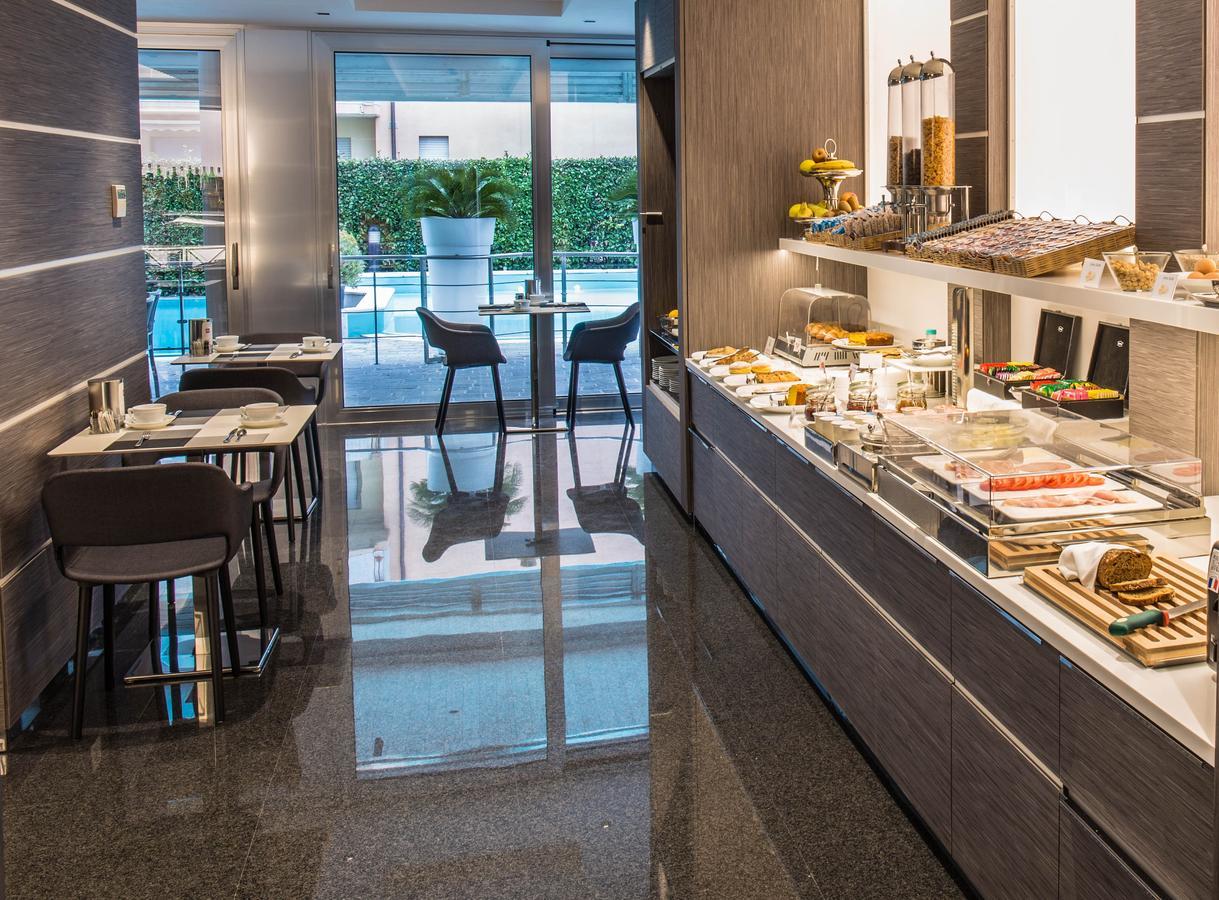 Hotel Imperial San Benedetto del Tronto Exteriör bild