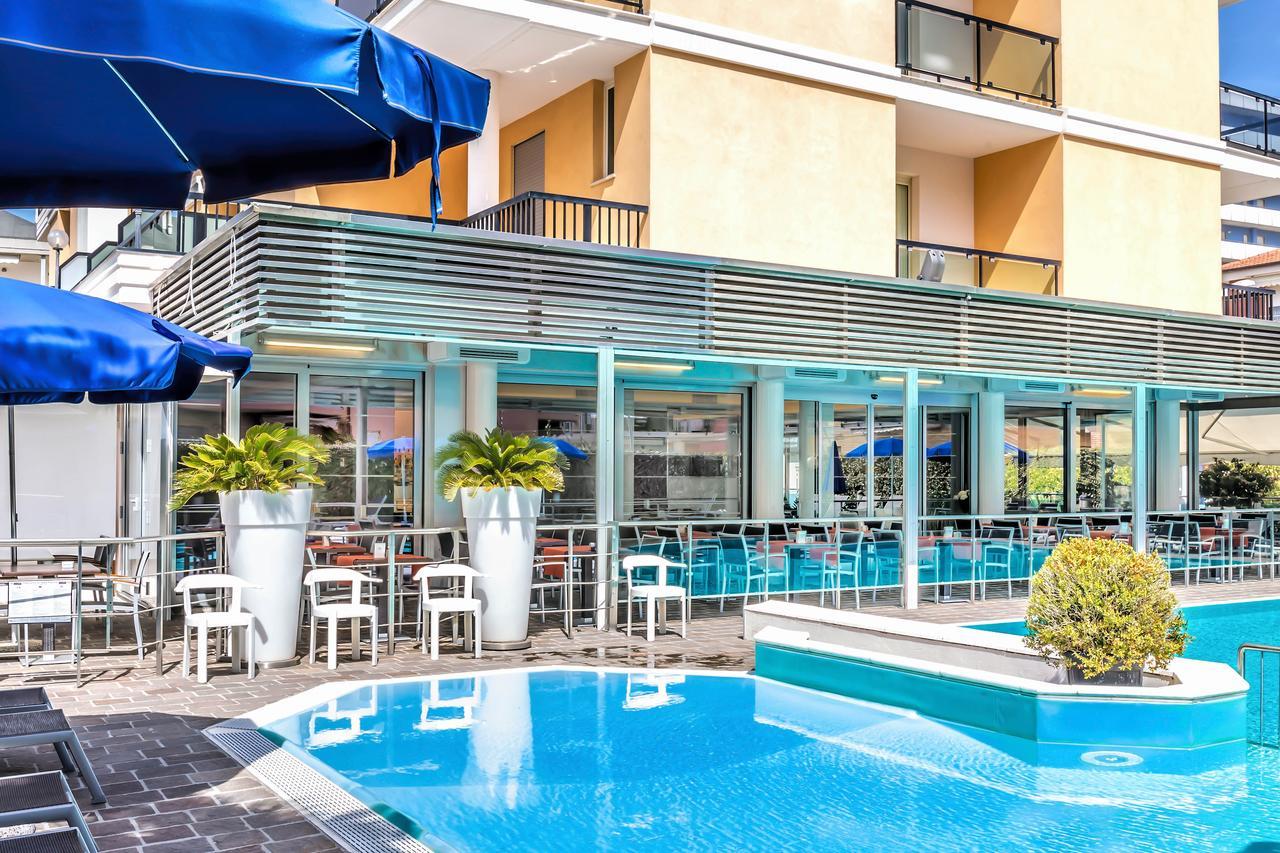 Hotel Imperial San Benedetto del Tronto Exteriör bild