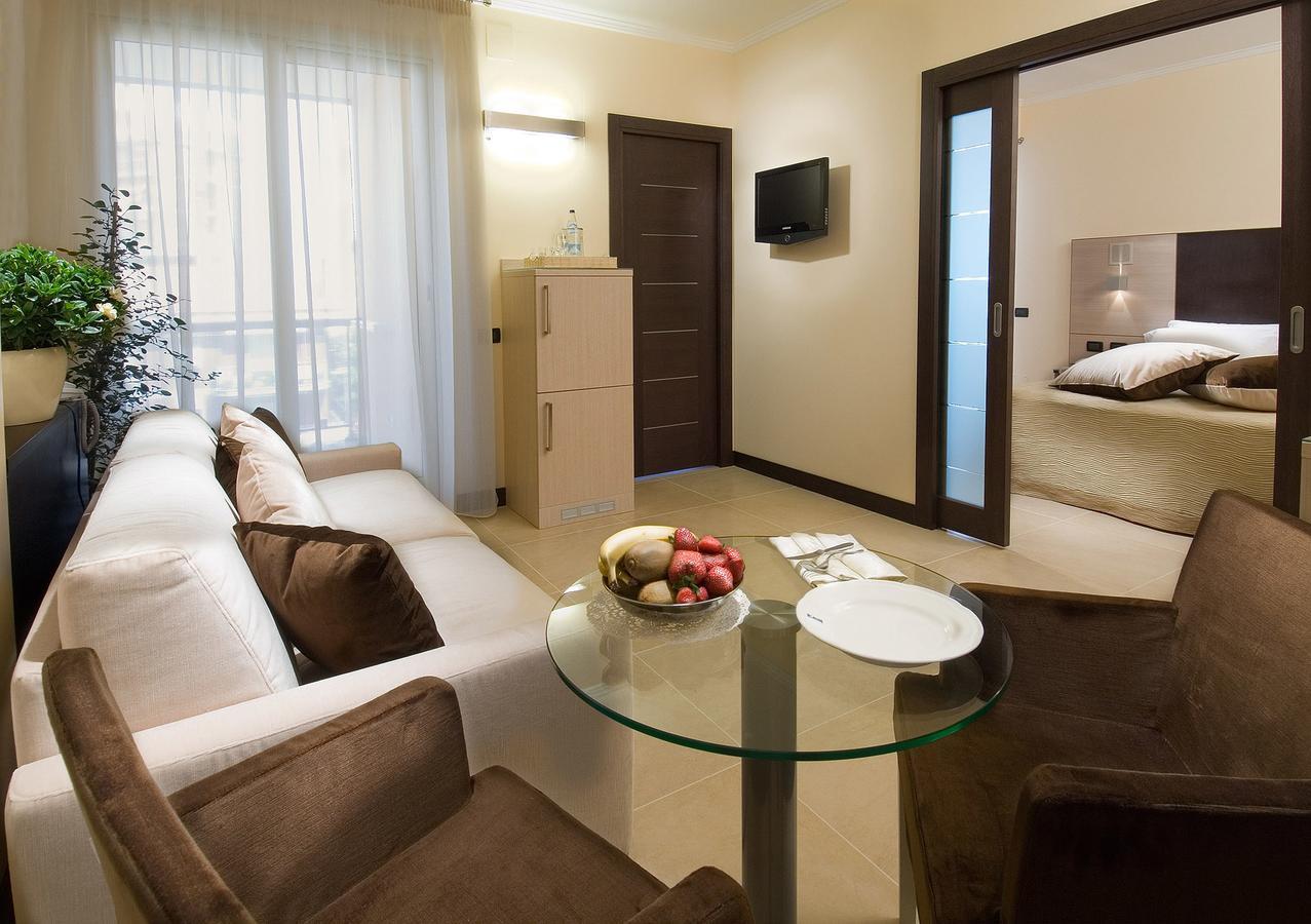 Hotel Imperial San Benedetto del Tronto Exteriör bild